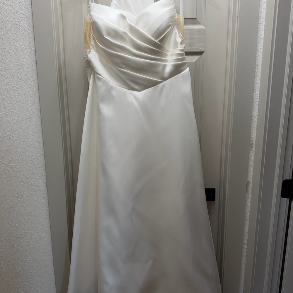 Elegant White Satin A-Line Wedding Dress